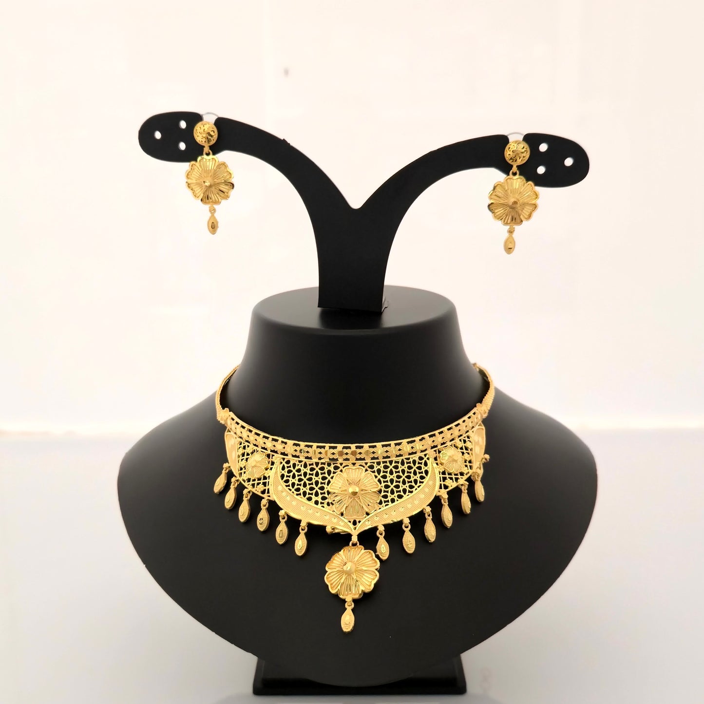 1 gram gold forming gold tone floral choker necklace set with earrings for women