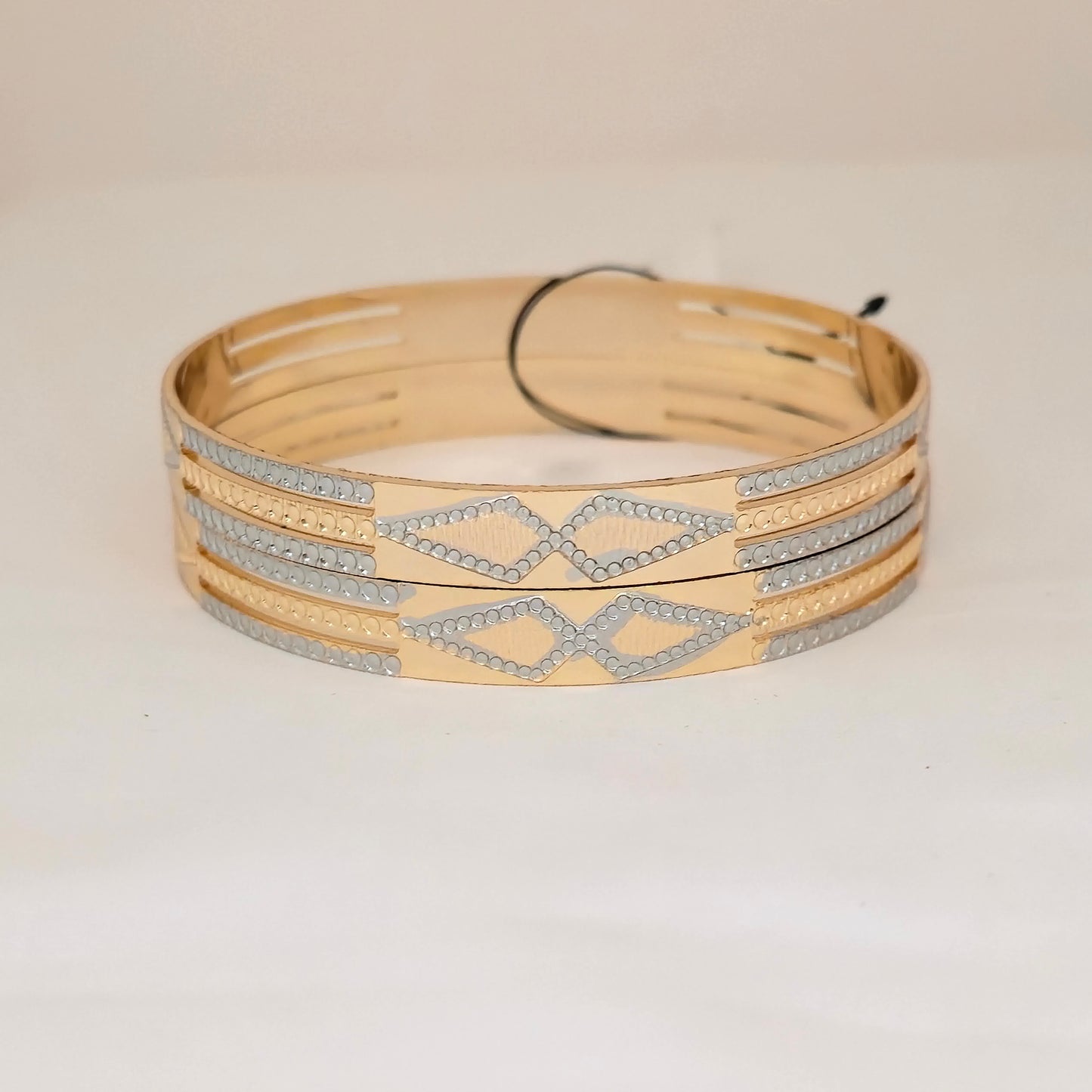 Dual Tone CNC Diamond Pattern Bangles for Women | Gold & Silver Geometric Designer Bangles