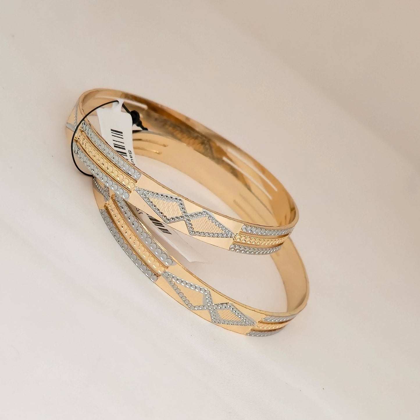 Dual Tone CNC Diamond Pattern Bangles for Women | Gold & Silver Geometric Designer Bangles