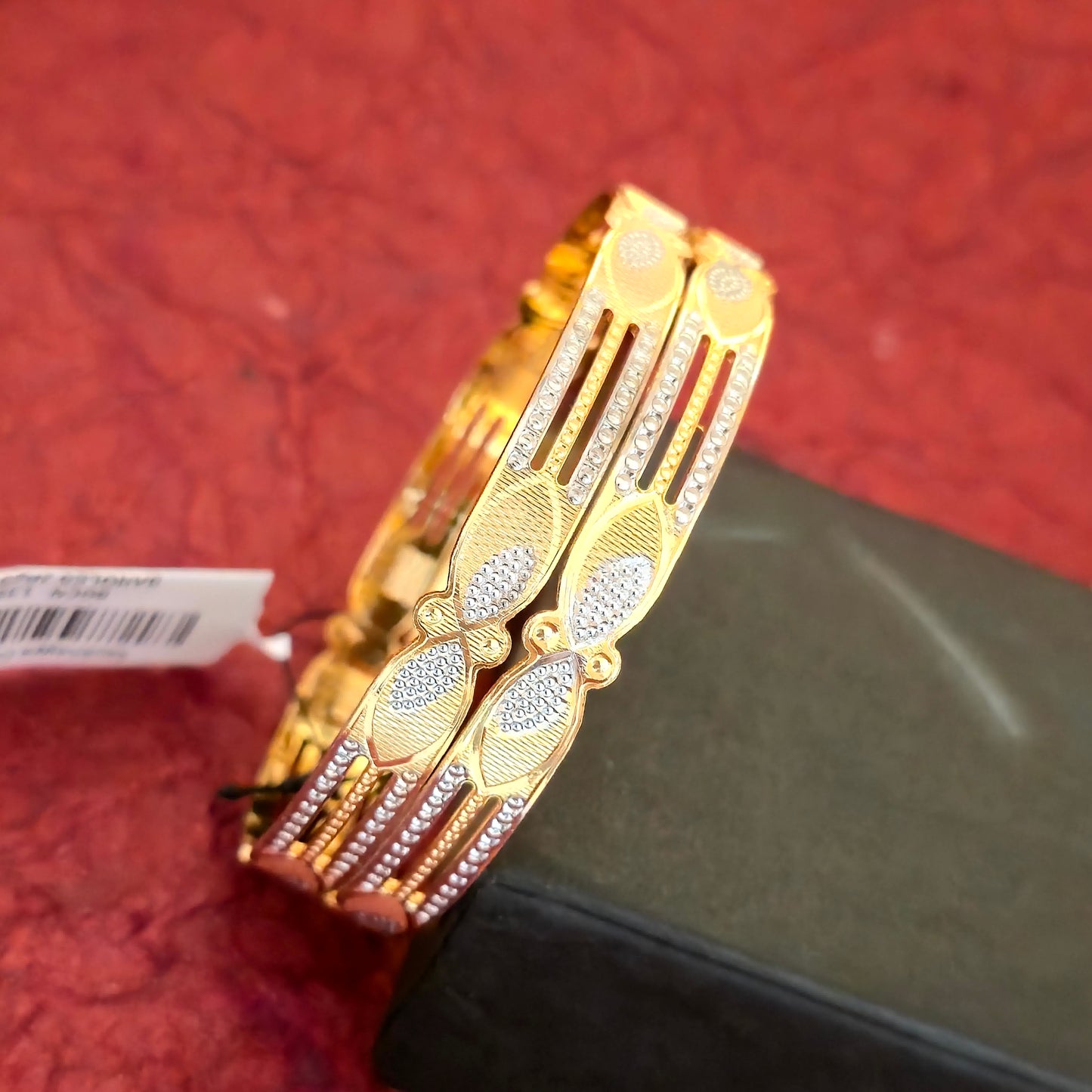 Dual Tone CNC Elongated Oval Design Bangles for Women | Gold & Silver Slim Designer Bangles