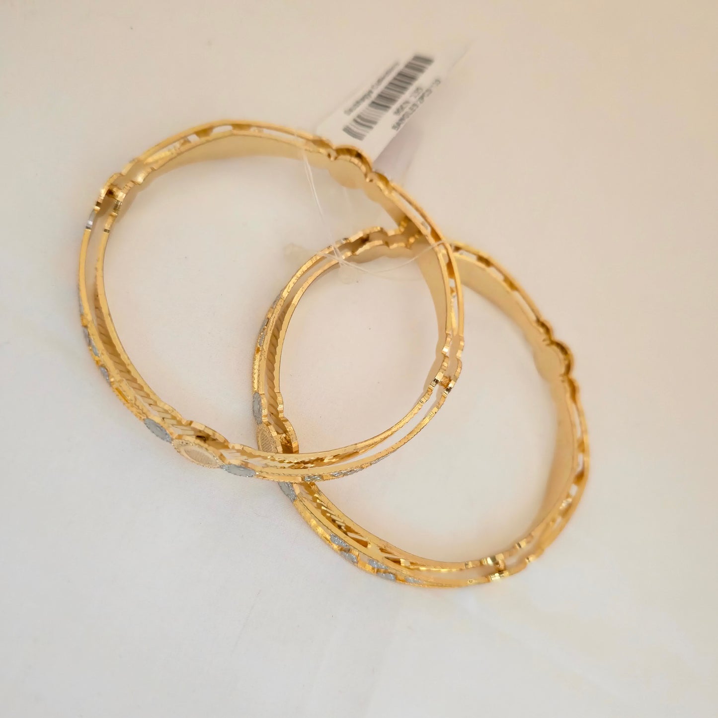 Dual Tone CNC Floral Circle Design Bangles for Women | Gold & Silver Traditional Designer Bangles