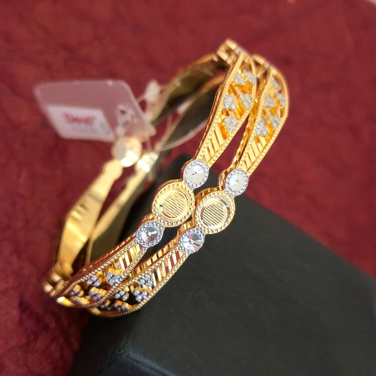 Dual Tone CNC Floral Circle Design Bangles for Women | Gold & Silver Traditional Designer Bangles