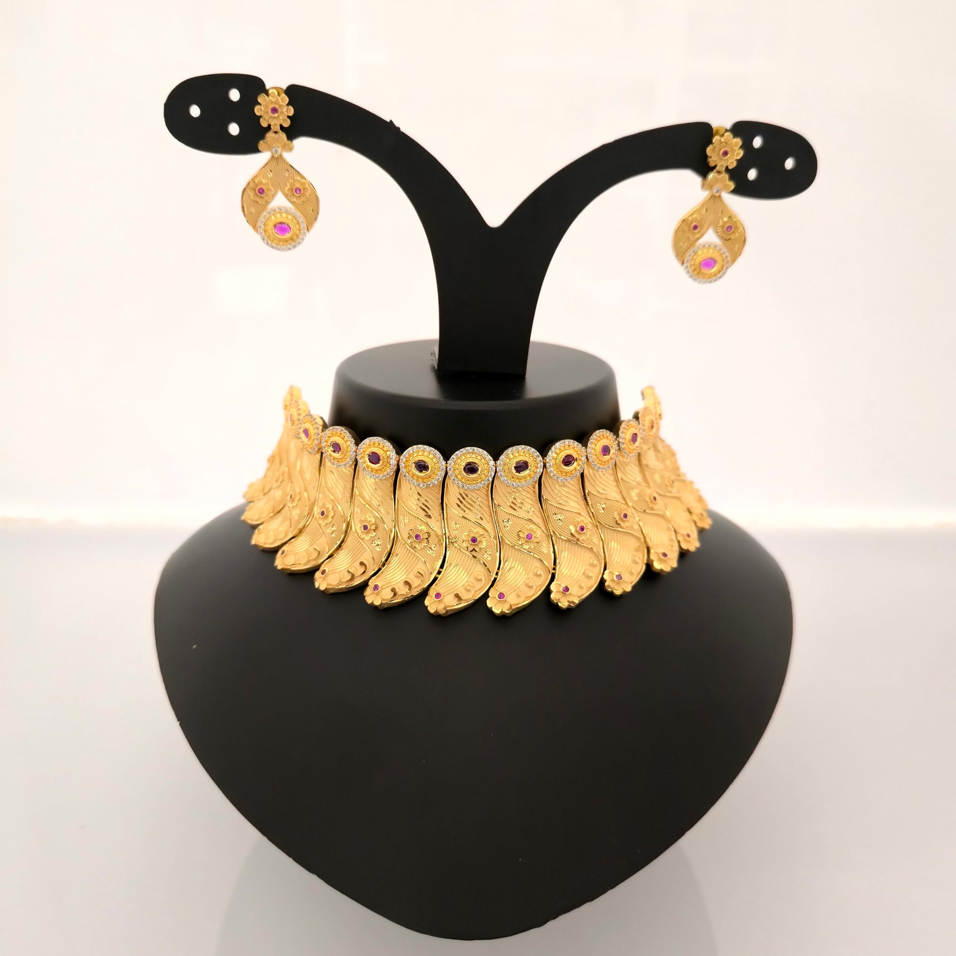 24k gold plated gold tone pink stone AD zirconia designer choker necklace set with earrings for women bridal wedding jewellery