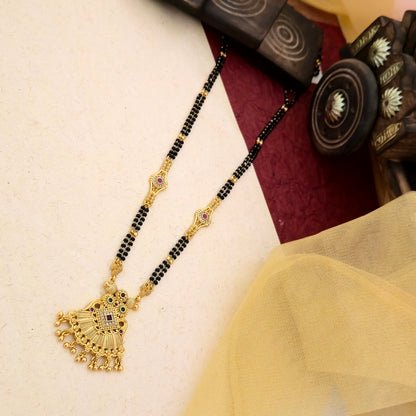 square mangalsutra, antique gold mangalsutra, black bead mangalsutra, stone pendant mangalsutra, traditional indian mangalsutra, daily wear mangalsutra