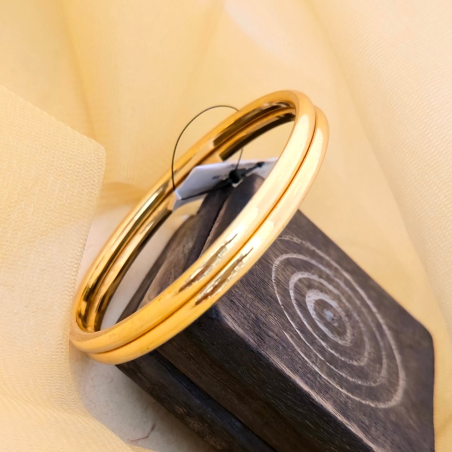 plain gold bangles, minimal bangles, simple bangles, gold plated bangles, everyday bangles, classic bangles