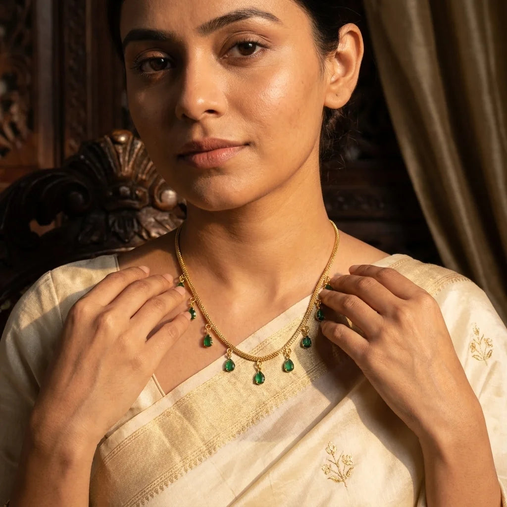 emerald green necklace, dokia necklace, green stone necklace, teardrop necklace, minimal gold necklace, elegant womens jewellery, festive fashion necklace, lightweight designer necklace