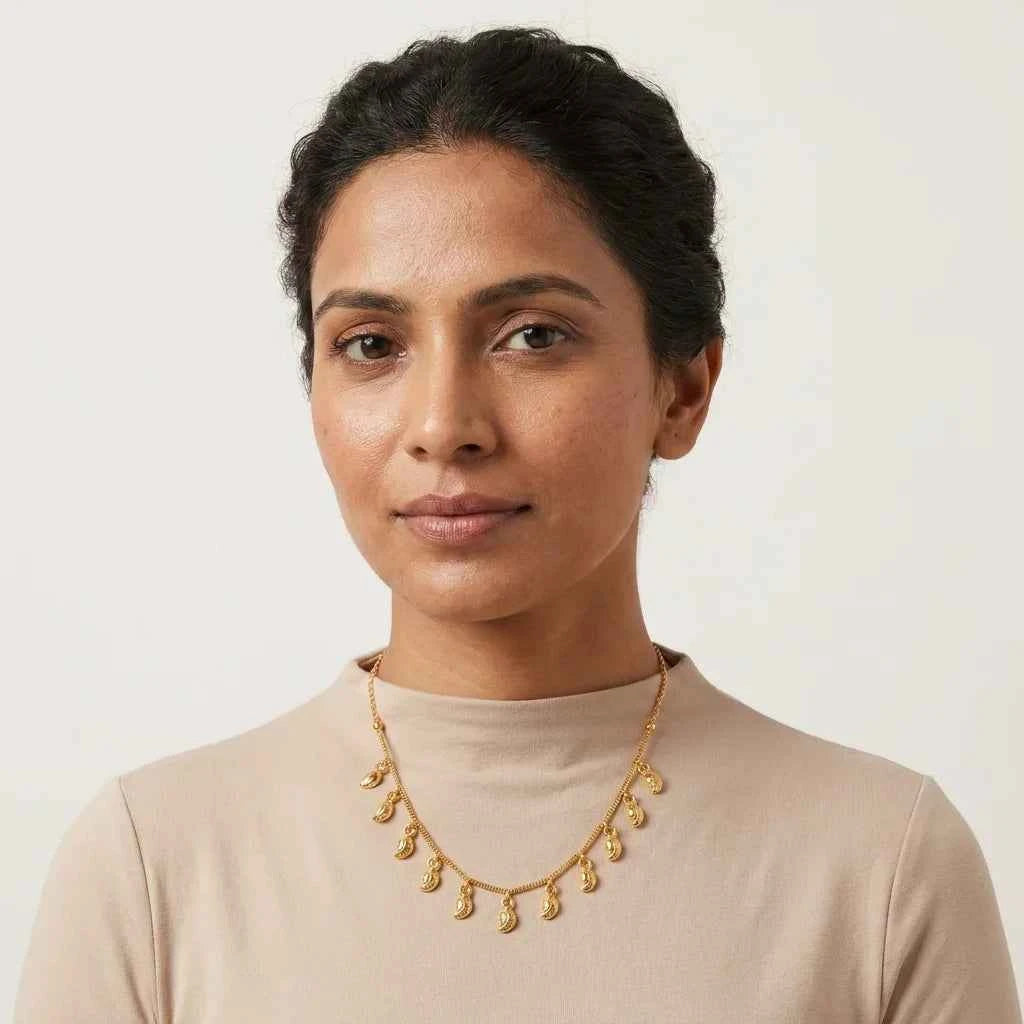 Gold Leaf Charm Dokia Necklace for Women | Elegant Hanging Pendant Minimal Necklace