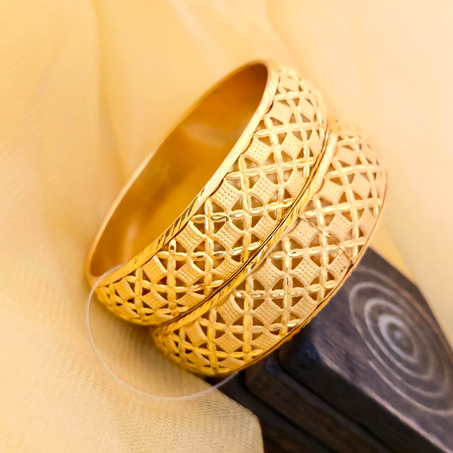 cutwork bangles, lattice design bangles, hollow bangles, gold plated bangles, designer bangles, lightweight bangles