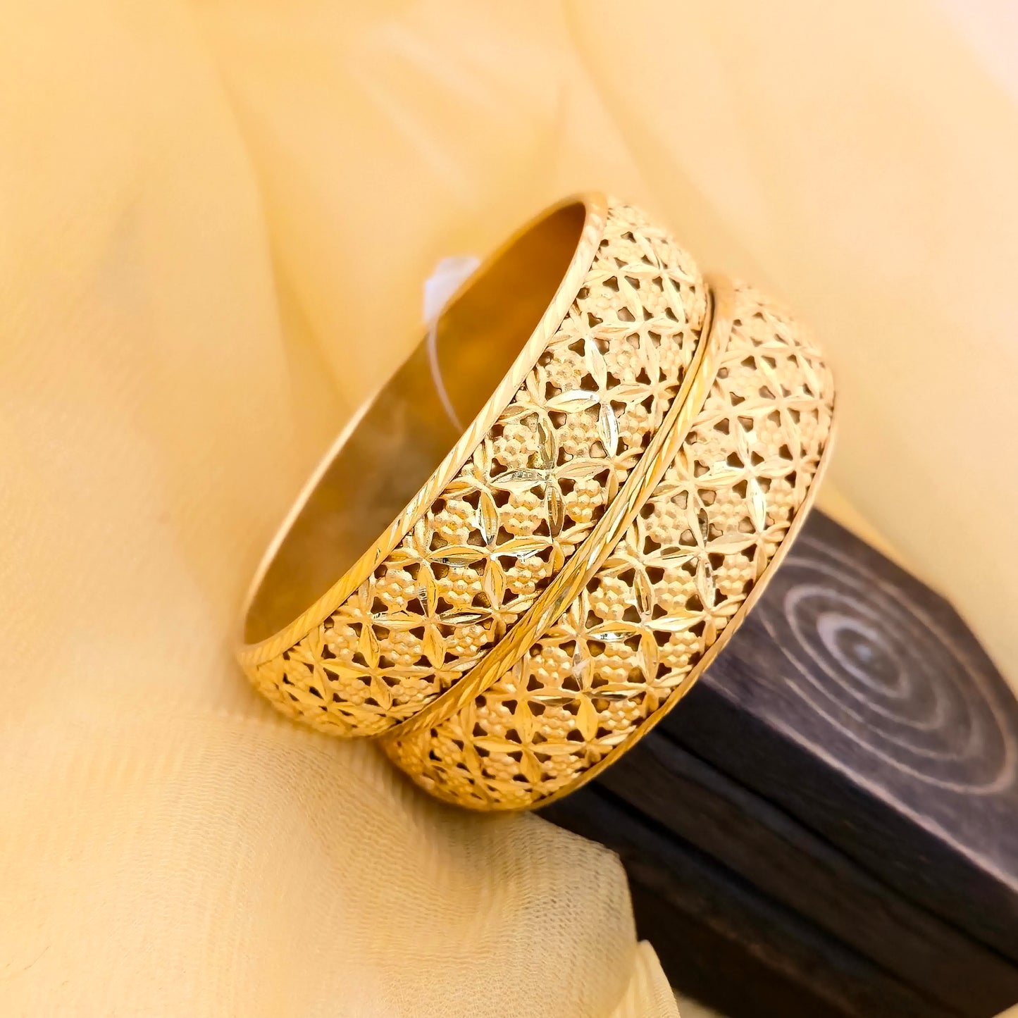 floral cutwork bangles, openwork bangles, designer bangles, gold plated bangles, wedding bangles, lightweight bangles