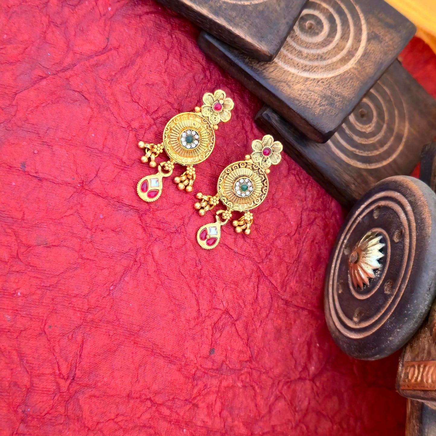 Antique Gold Plated Floral Temple Mangalsutra Set with Multicolor Stones & Dual Black Bead Chain