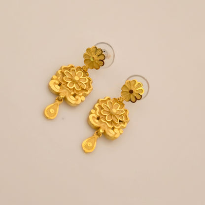 1 Gram Gold (Forming) Gold Tone Floral Antique Choker Necklace Set | Traditional Designer Necklace with Earrings for Women