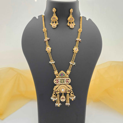 Traditional Copper Pendant Necklace with Pearl Danglers & Kundan Stones for Women